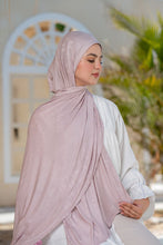 Load image into Gallery viewer, Eman Scarf - Pure Kuwaiti