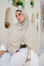 Load image into Gallery viewer, Nahla Scarf - Pure Kuwaiti