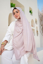 Load image into Gallery viewer, Nahla Scarf - Pure Kuwaiti