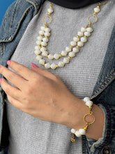 Load image into Gallery viewer, Eman Simple Set - Acrylic and Pearl Stones