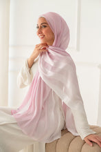 Load image into Gallery viewer, Sama Scarf - Degrade Dubita * Satin