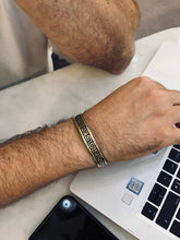 Load image into Gallery viewer, Karim Simple Bracelet