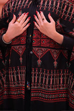 Load image into Gallery viewer, Jayda Cardigan - Crepe