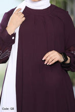 Load image into Gallery viewer, Baraa Abaya - Crepe