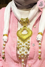Load image into Gallery viewer, White Necklace Scarf