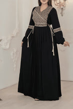 Load image into Gallery viewer, Yara Abaya - Crepe