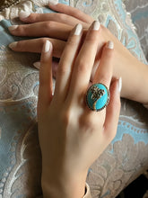 Load image into Gallery viewer, Sultana Elegant Ring
