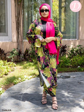 Load image into Gallery viewer, Nour Casual Suit - Satin