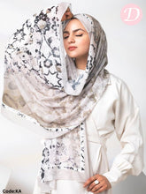 Load image into Gallery viewer, Raghad Scarf - Crepe Digital