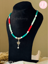 Load image into Gallery viewer, Nariman Necklace - Rubber And Pearl Stones