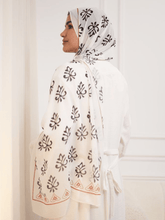 Load image into Gallery viewer, Nadra Scarf - Crepe Digital