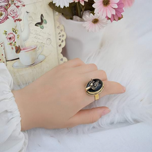 Load image into Gallery viewer, Sultana Elegant Ring