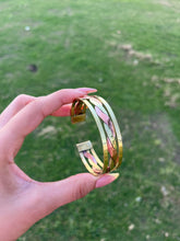 Load image into Gallery viewer, Mira Bangle – Twisted Gold