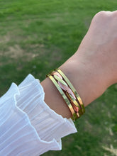 Load image into Gallery viewer, Mira Bangle – Twisted Gold