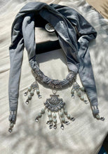 Load image into Gallery viewer, Bedoor Necklace Scarf - Cotton