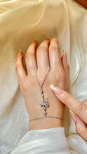 Load image into Gallery viewer, Sila Hand Chain - Stainless Steel