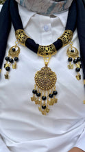 Load image into Gallery viewer, Aseel Necklace Scarf - Cotton