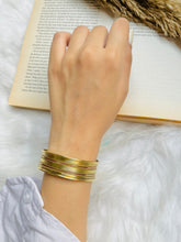 Load image into Gallery viewer, Laura Classy Bangle - Pure Copper