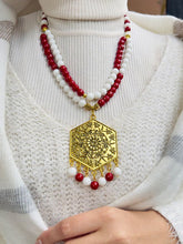 Load image into Gallery viewer, The Golden Pendant Set - Agate Stones