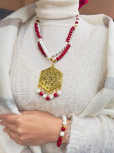 Load image into Gallery viewer, The Golden Pendant Set - Agate Stones