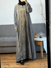 Load image into Gallery viewer, Hager Abaya - Crepe