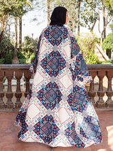 Load image into Gallery viewer, Raghad Cardigan - Linen
