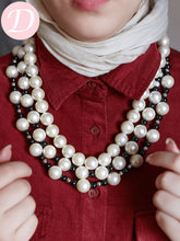 Load image into Gallery viewer, Laurel Necklaces - Pearl with Onyx
