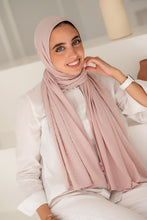 Load image into Gallery viewer, Maryam Scarf - Kuwaiti