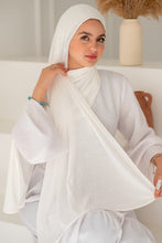 Load image into Gallery viewer, Maryam Scarf - Kuwaiti