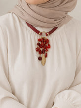 Load image into Gallery viewer, Laila Leather Set