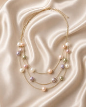 Load image into Gallery viewer, Pearl Charm Necklace