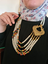 Load image into Gallery viewer, Noura Necklace - Pearl Stones