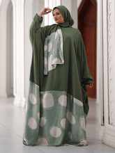 Load image into Gallery viewer, Isdal Tara - Satin and Viscose