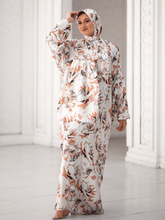 Load image into Gallery viewer, Isdal Mawada - Satin