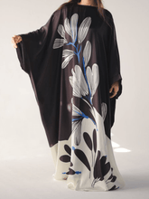 Load image into Gallery viewer, Abaya Maram - Satin