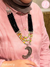Load image into Gallery viewer, Afnan Necklace - Crystal and Broken Seashell