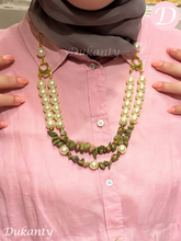 Load image into Gallery viewer, Walaa Necklace - Pearl Stones
