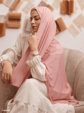 Load image into Gallery viewer, Sahar Scarf - Kuwaiti Damas