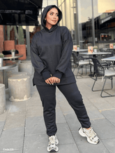 Load image into Gallery viewer, Maram Suit - Melton