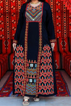 Load image into Gallery viewer, Nasara Abaya - Crepe