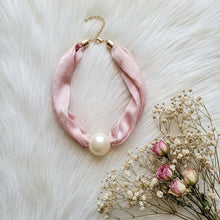 Load image into Gallery viewer, Silent Luxury Necklace