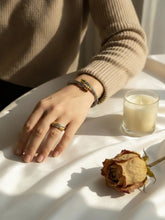 Load image into Gallery viewer, Silver Cable Set - Stainless Steel