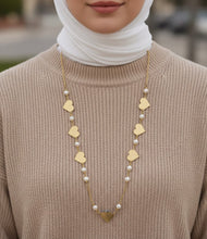 Load image into Gallery viewer, Pearl Heart Necklace - Gold Plated