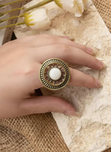 Load image into Gallery viewer, Quiet And Simple Elegance – Copper