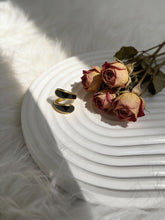 Load image into Gallery viewer, Esra Ring - Stainless Steel