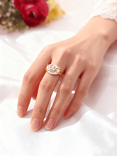 Load image into Gallery viewer, Your Personal "Ring" - Natural shells & Gold Plated