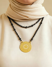 Load image into Gallery viewer, Delicate Necklace - Black Stones