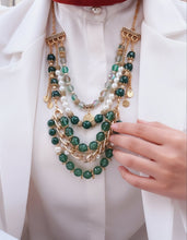 Load image into Gallery viewer, Green Necklace - Agate and Pearl