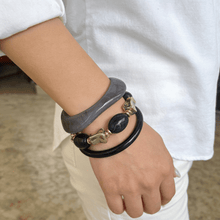 Load image into Gallery viewer, Black Shinny Bracelet Set