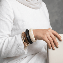Load image into Gallery viewer, Shine Wooden and Acrylic Bangle Set